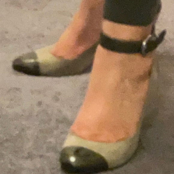 Gorgeous BRAND NEW Nine West Two Tone Grey Leather & Suede Shoes - Picture 3 of 9